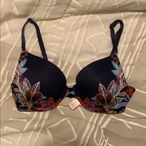 Pink wear every wear push up bra